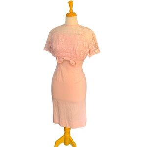 Vintage 50’s/60’s era pink daisy wiggle dress - spring